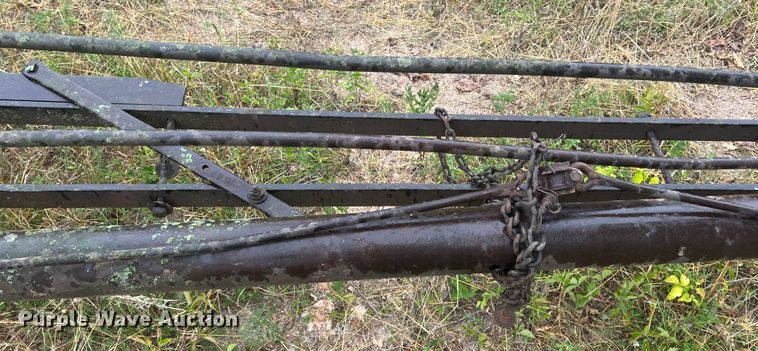 image for item JX9276 Hay press