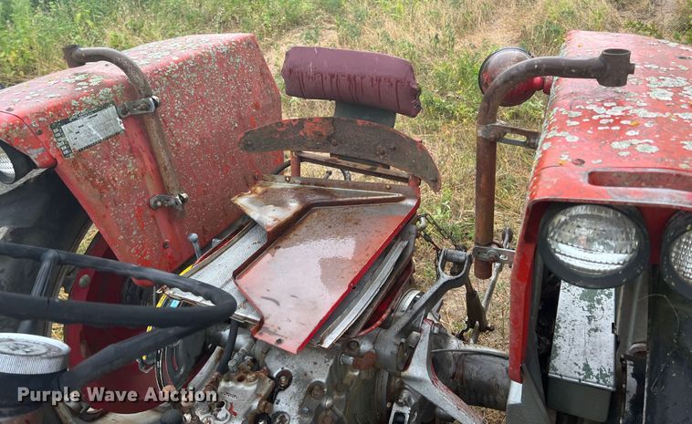 image for item JX9277 Massey-Ferguson  tractor