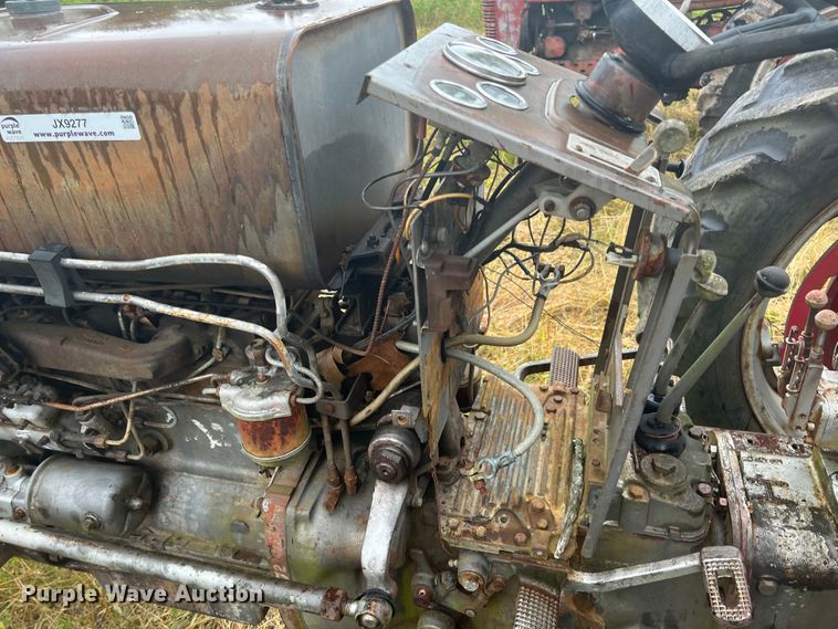 image for item JX9277 Massey-Ferguson  tractor