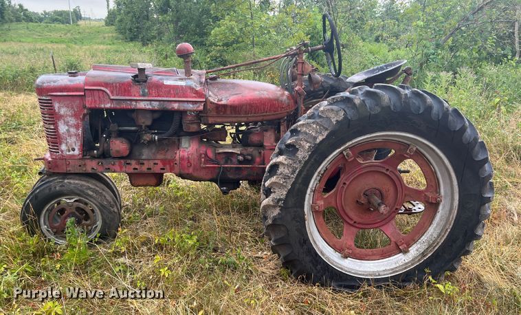 image for item JX9278 Farmall H  tractor