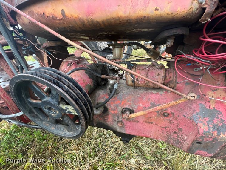 image for item JX9278 Farmall H  tractor
