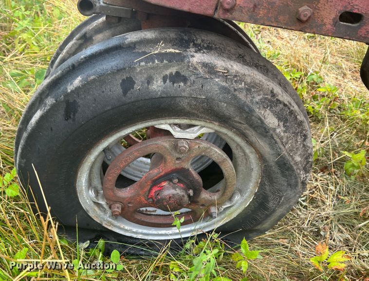 image for item JX9278 Farmall H  tractor