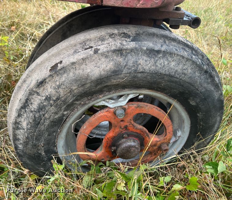 image for item JX9278 Farmall H  tractor