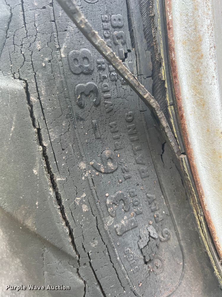 image for item JX9278 Farmall H  tractor