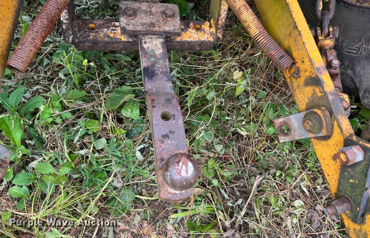 image for item JX9279 Case IH 585  tractor