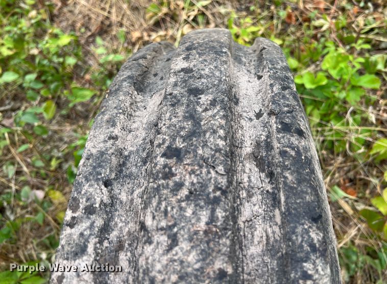 image for item JX9279 Case IH 585  tractor