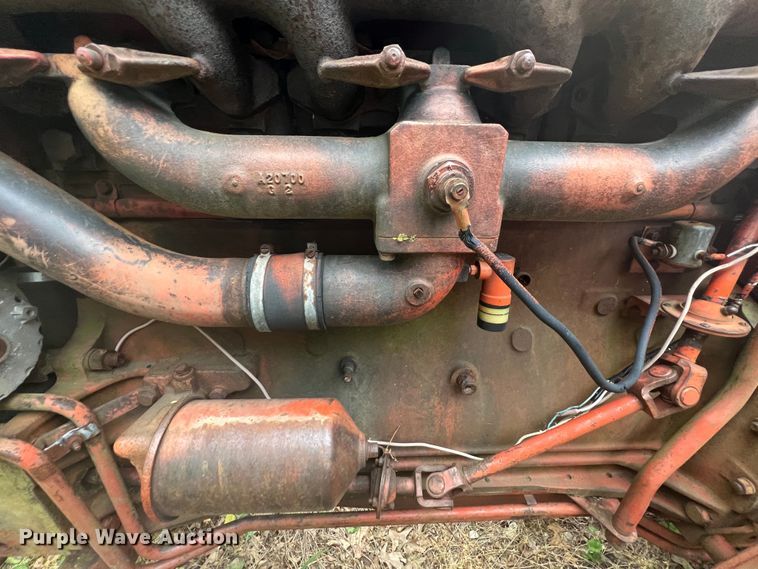 image for item JX9284 Case 1030  tractor