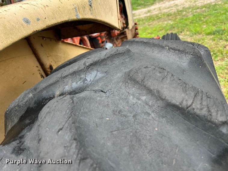 image for item JX9284 Case 1030  tractor