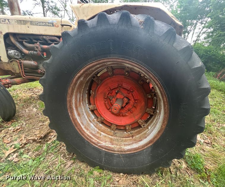 image for item JX9284 Case 1030  tractor