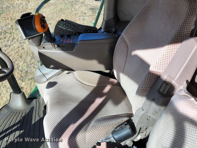 image for item KC9463 2012 John Deere S670  combine