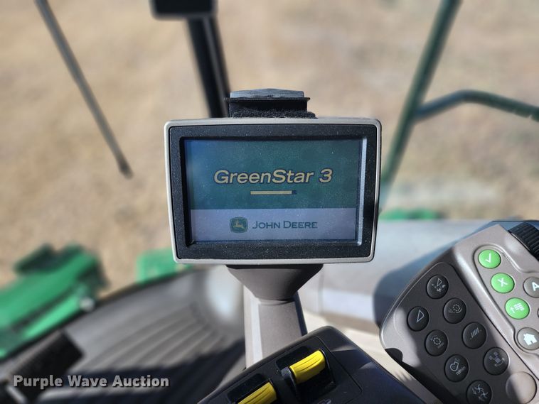 image for item KC9463 2012 John Deere S670  combine