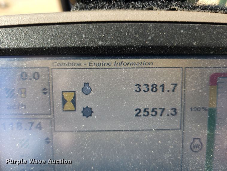 image for item KC9463 2012 John Deere S670  combine