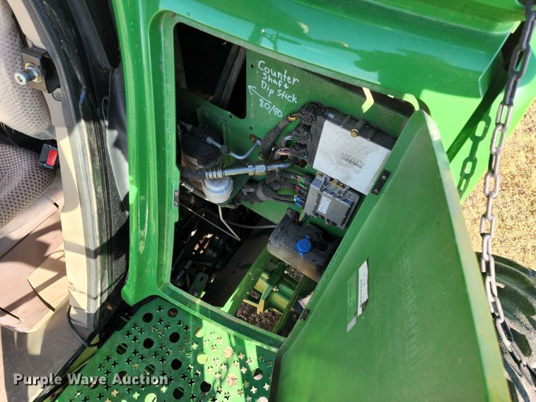 image for item KC9463 2012 John Deere S670  combine