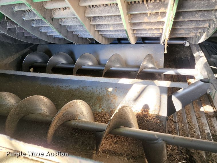 image for item KC9463 2012 John Deere S670  combine