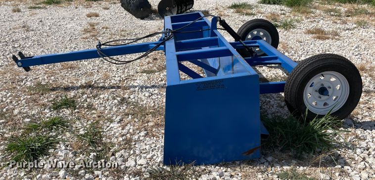 image for item KJ9736 Industrias America F12  box blade