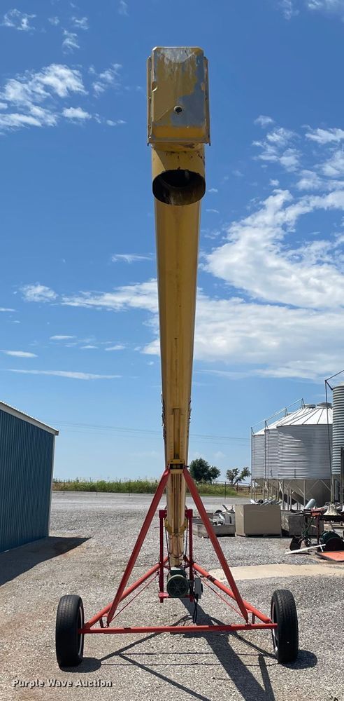 image for item KJ9757 Westfield WR80-41  auger