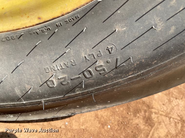 image for item KJ9765 John Deere 8350  grain drill