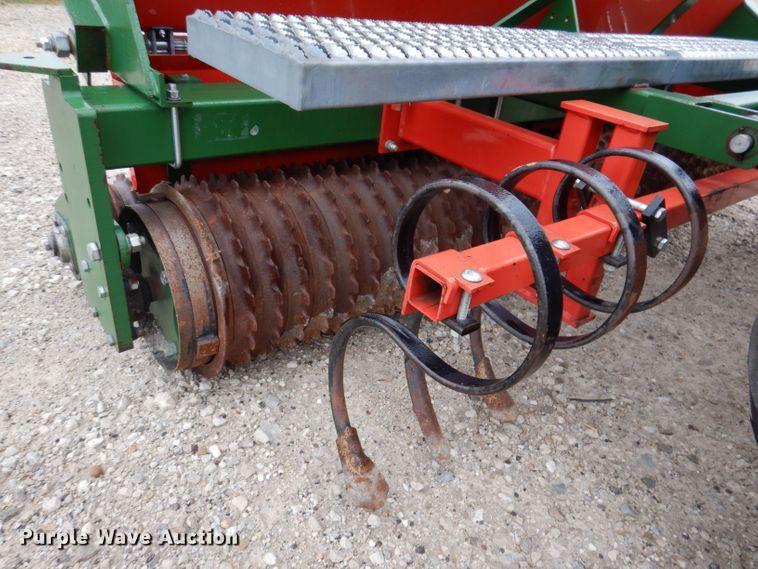 image for item KN9800 Brillion SSP-8  seeder