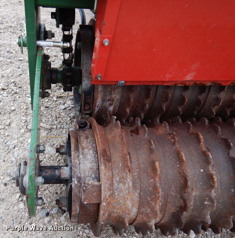 image for item KN9800 Brillion SSP-8  seeder