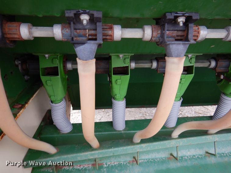 image for item KN9801 2007 Emerge-Plus Greenscape 600  conservation seeder