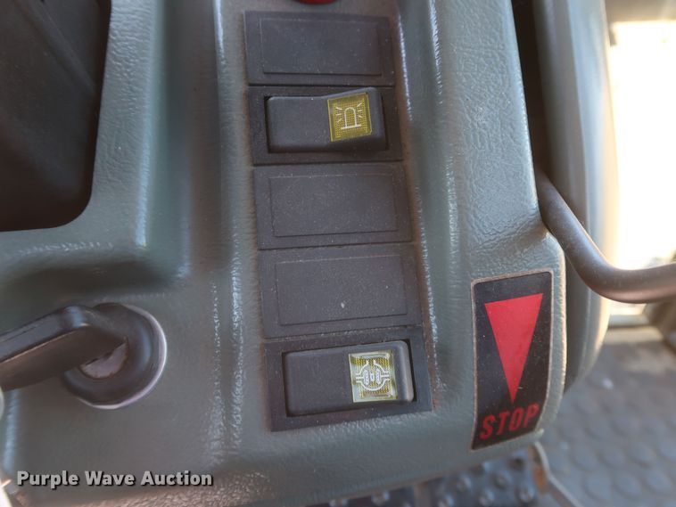 image for item KR9886 2007 Zetor 6421 Proxima  tractor