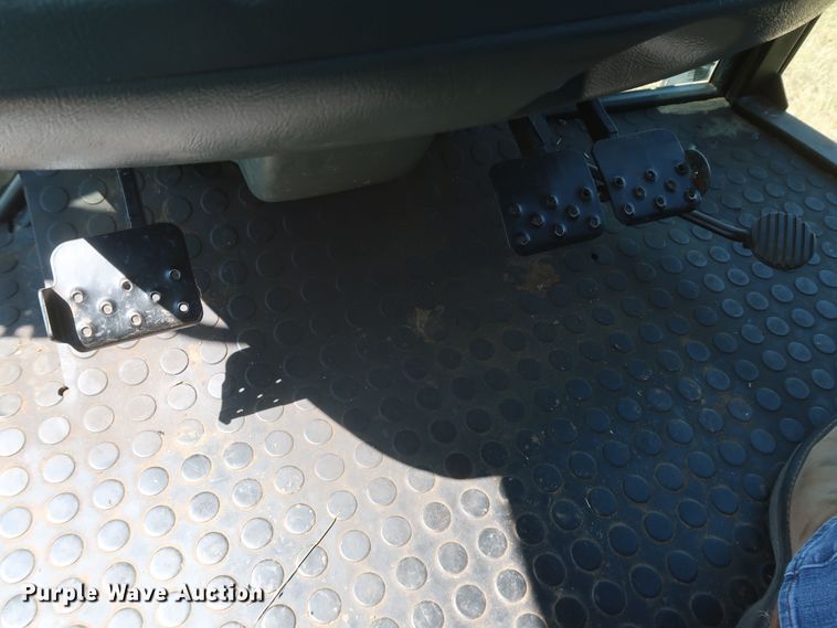 image for item KR9886 2007 Zetor 6421 Proxima  tractor