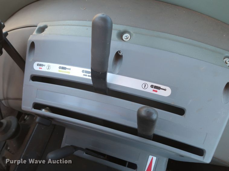 image for item KR9886 2007 Zetor 6421 Proxima  tractor