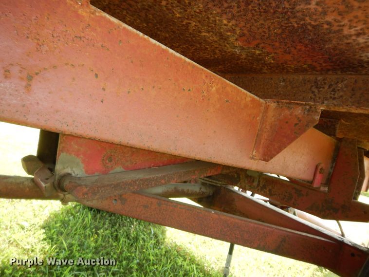 image for item KS9752 Hotchkiss B99  grain wagon