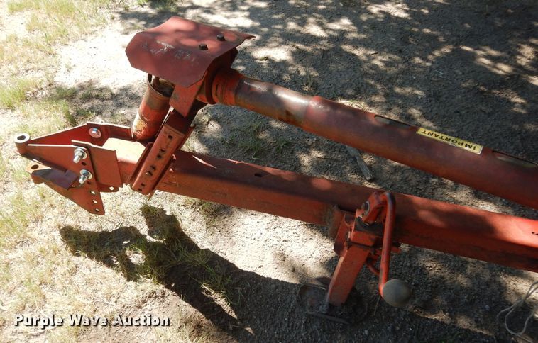 image for item KS9756 New Holland 273  small square baler