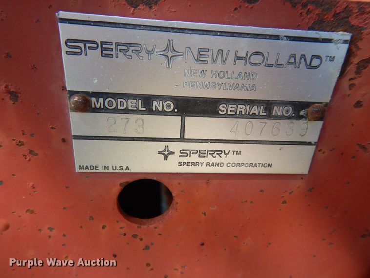 image for item KS9756 New Holland 273  small square baler