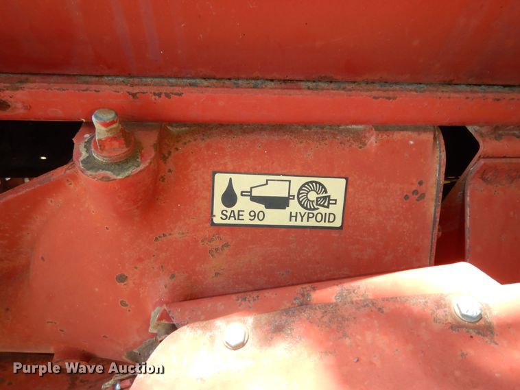 image for item KS9756 New Holland 273  small square baler