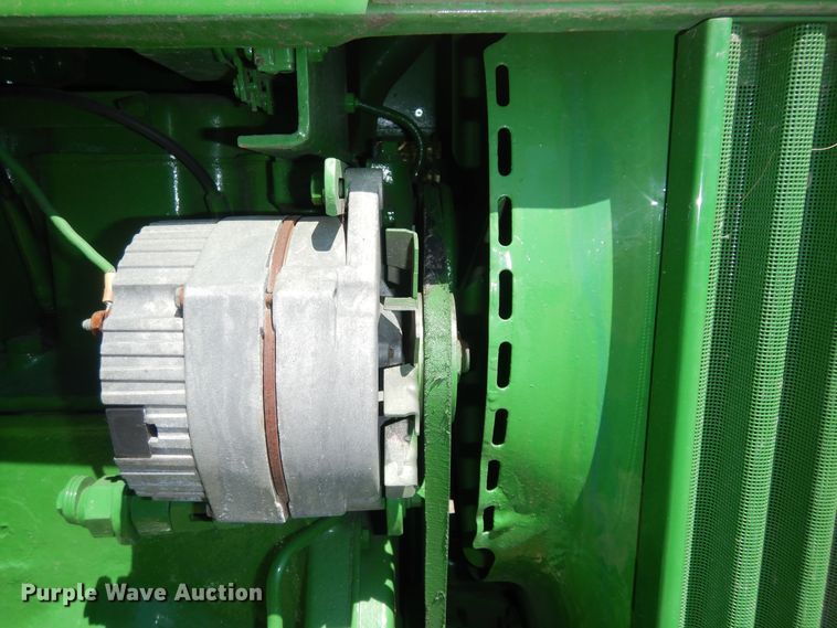 image for item KS9757 John Deere 3010  tractor