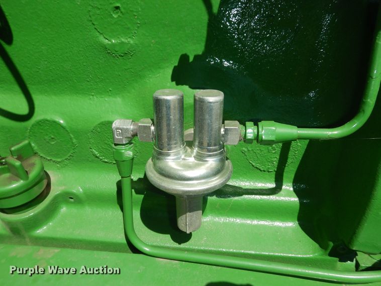 image for item KS9757 John Deere 3010  tractor