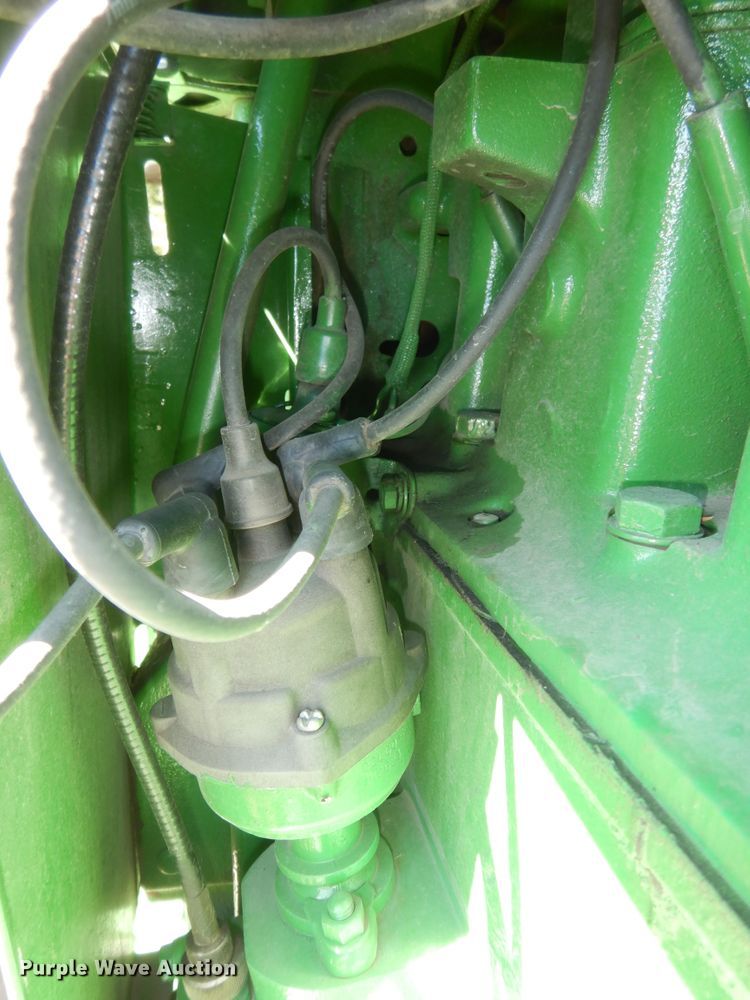 image for item KS9757 John Deere 3010  tractor