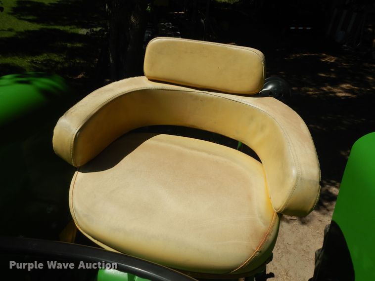 image for item KS9757 John Deere 3010  tractor