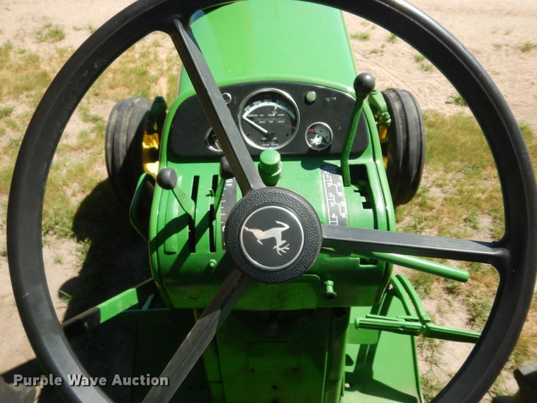 image for item KS9757 John Deere 3010  tractor