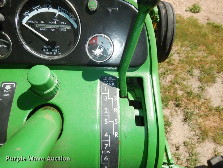 image for item KS9757 John Deere 3010  tractor