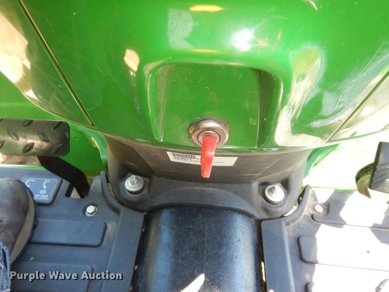 image for item KS9759 2019 John Deere 3032E  MFWD tractor