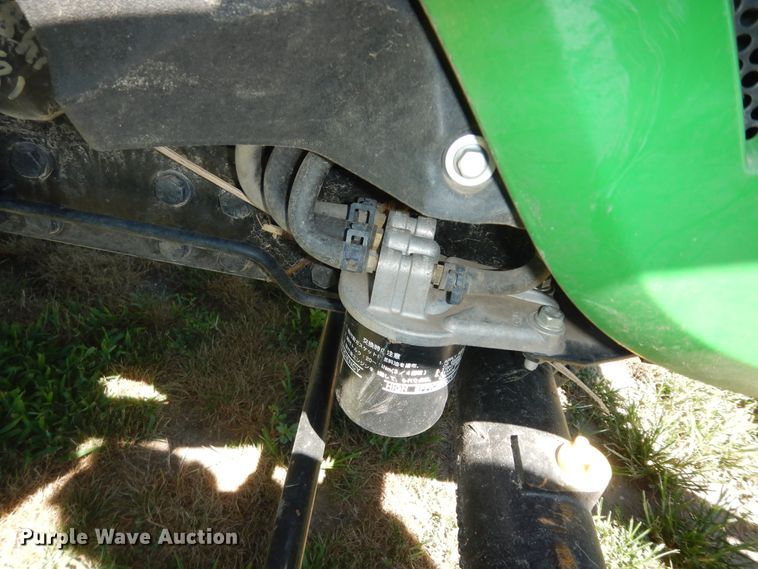 image for item KS9759 2019 John Deere 3032E  MFWD tractor