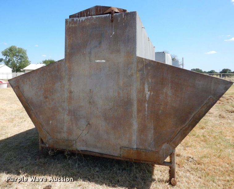 image for item KV9985 (2) livestock feeders