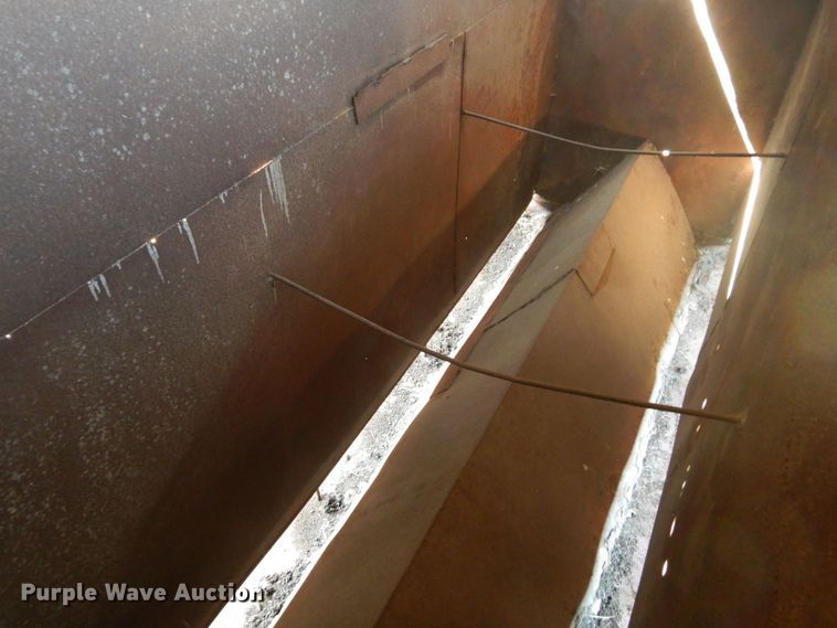 image for item KV9985 (2) livestock feeders