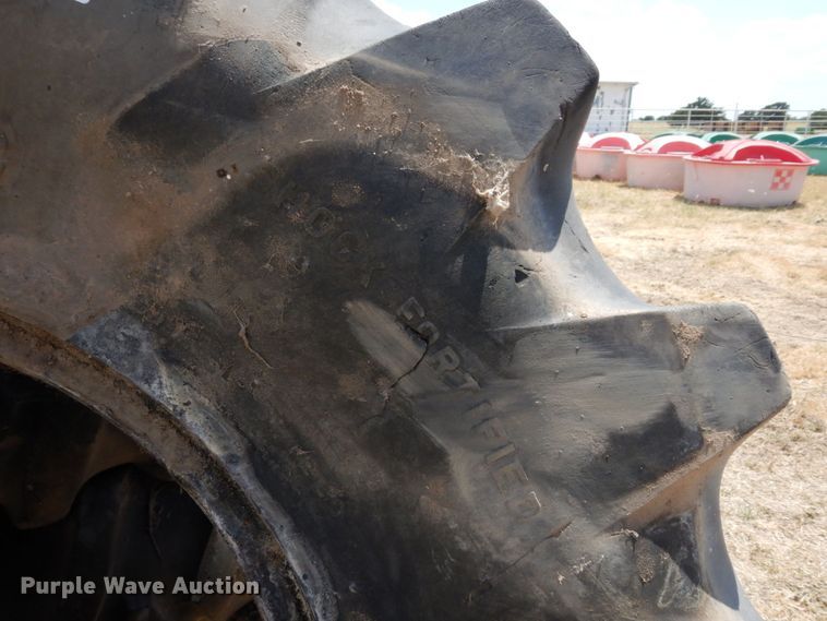 image for item KV9986 (4) 23.1-26 tires