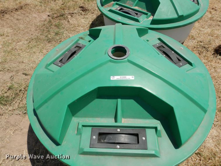 image for item KV9988 (6) liquid feed tanks