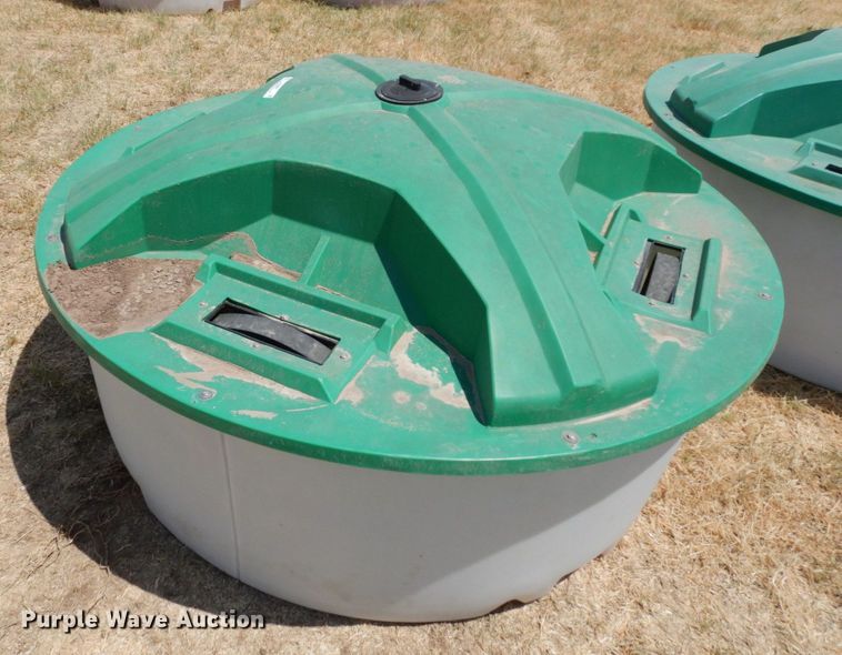 image for item KV9989 (6) liquid feed tanks