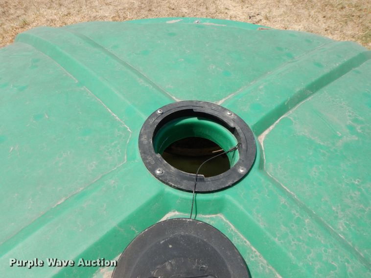 image for item KV9989 (6) liquid feed tanks