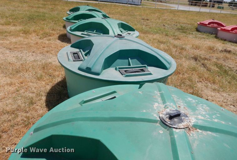 image for item KV9989 (6) liquid feed tanks