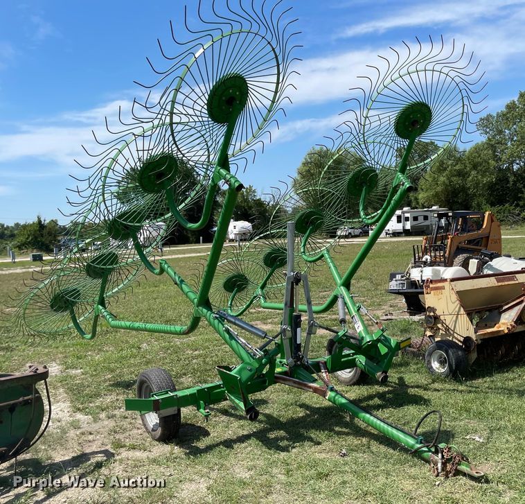 image for item LF9238 Frontier  hay rake