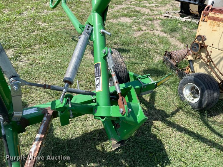 image for item LF9238 Frontier  hay rake