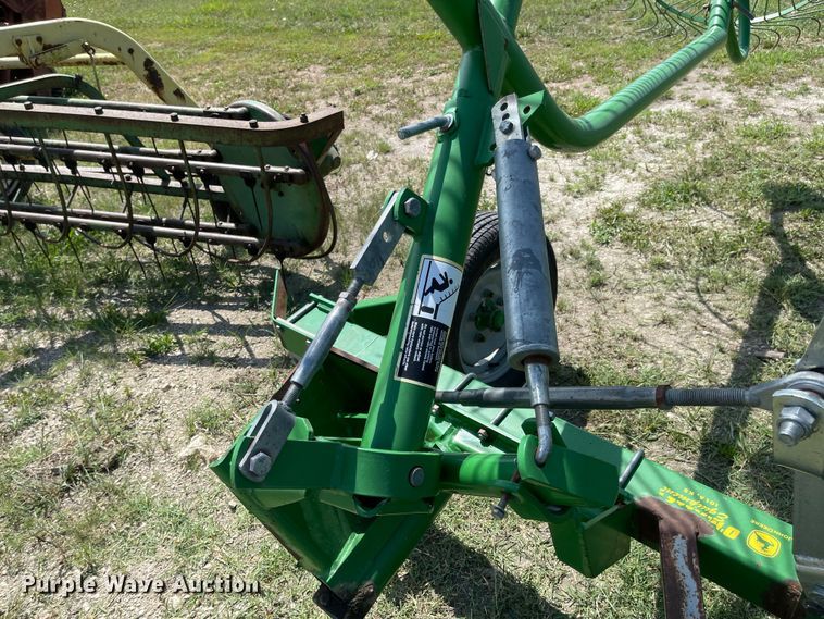 image for item LF9238 Frontier  hay rake