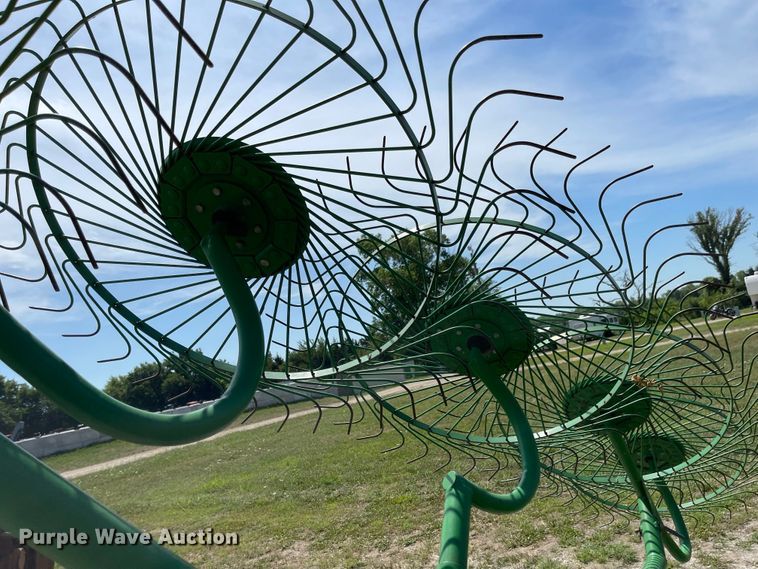 image for item LF9238 Frontier  hay rake